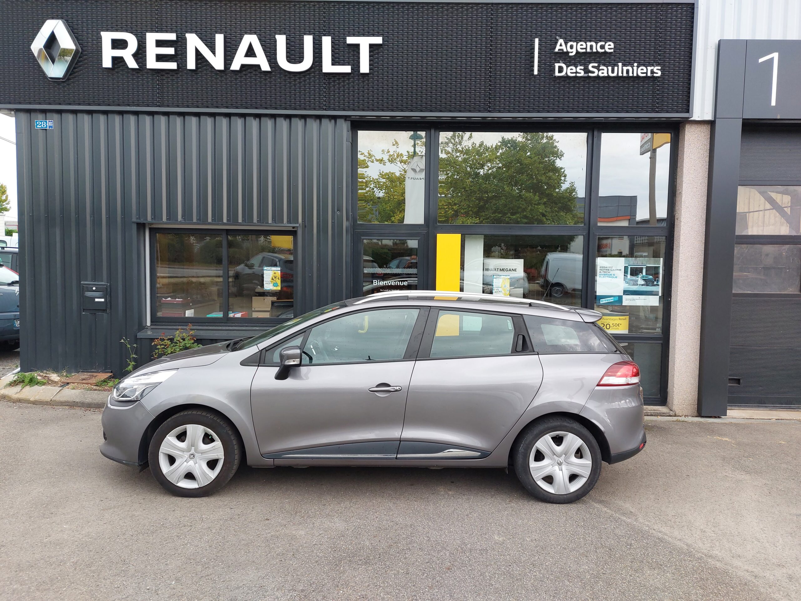 GARAGE DES SAULNIERS Achat Vehicule D Occasion Vitre Clio 3