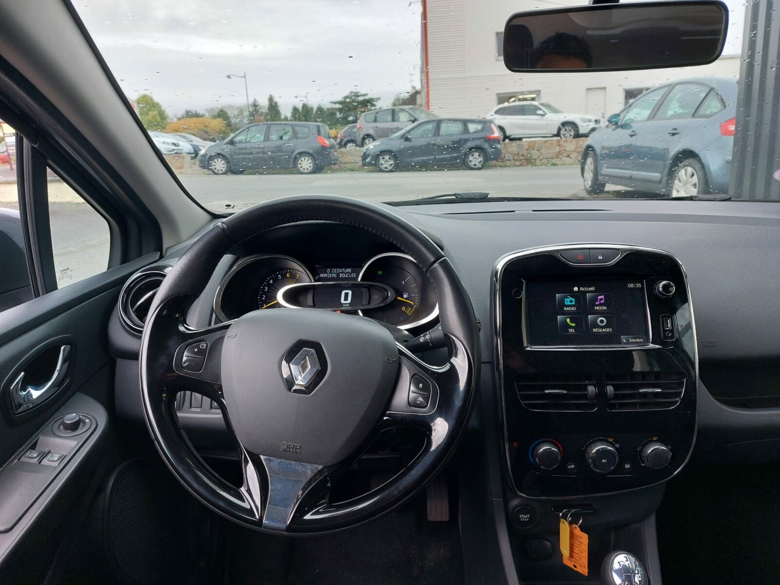 GARAGE DES SAULNIERS Achat Vehicule D Occasion Vitre Clio 5
