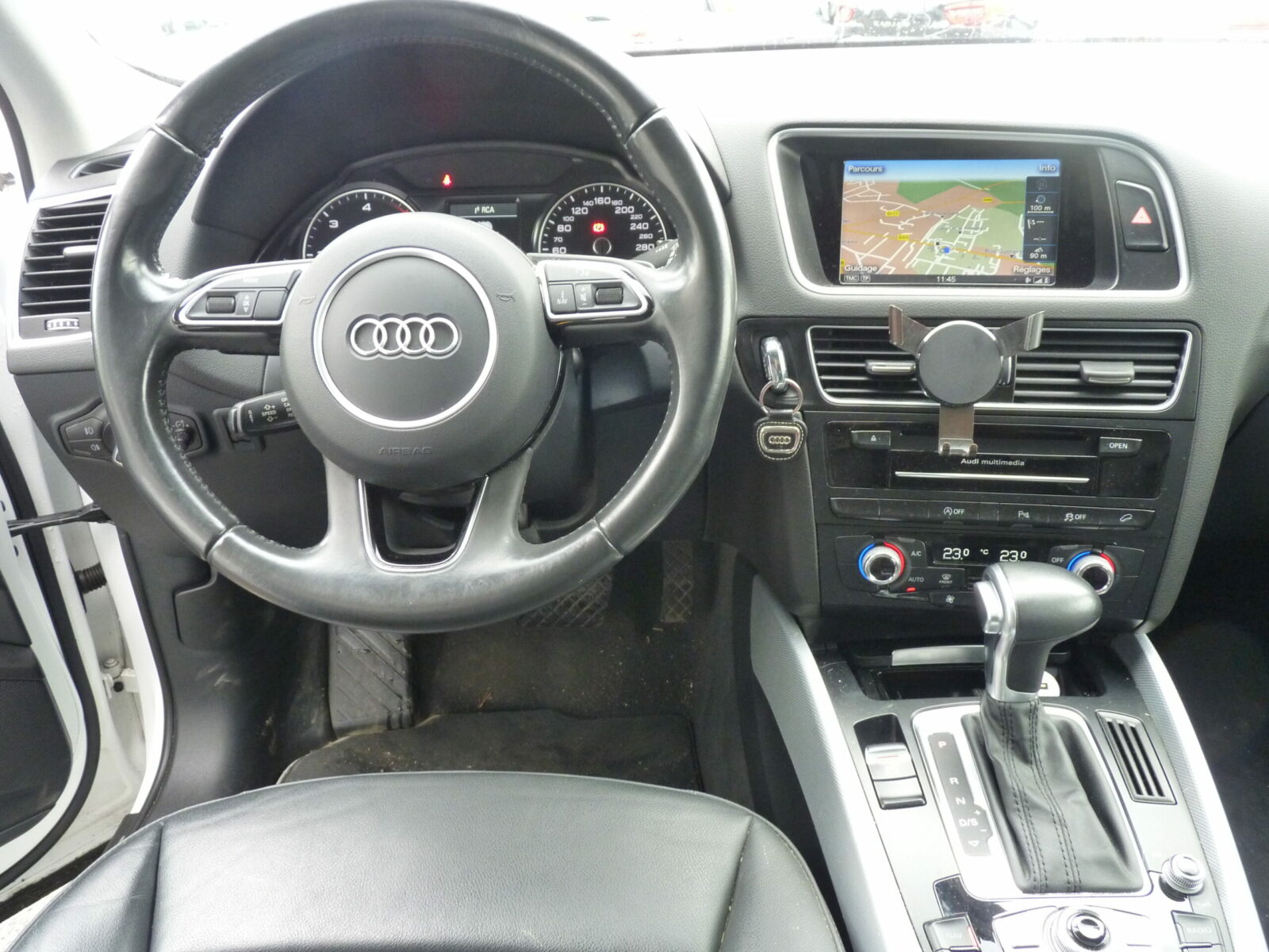 GARAGE DES SAULNIERS Achat Vehicule D Occasion Vitre Audi Q5 5